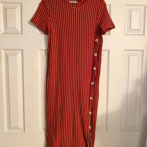 Zara T-shirt Midi Size M